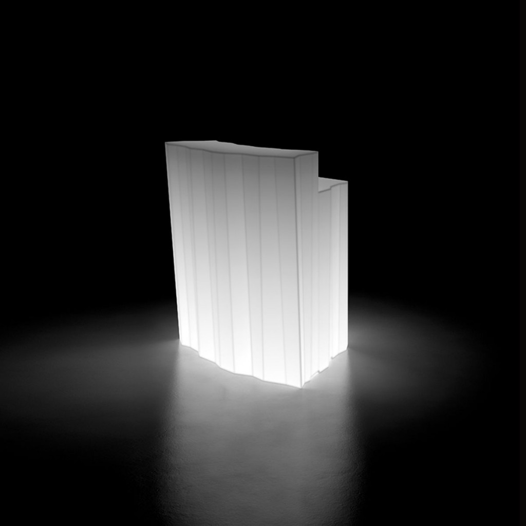 Element colt iluminat din polietilena Frozen Corner Light - Nuovo Design